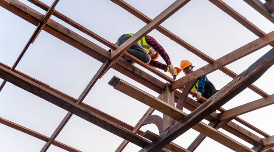 Professional gutter cleaning services in Hoxie, KS